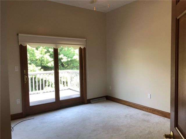 87 FARMVIEW DR, South Union Twp, PA 15401