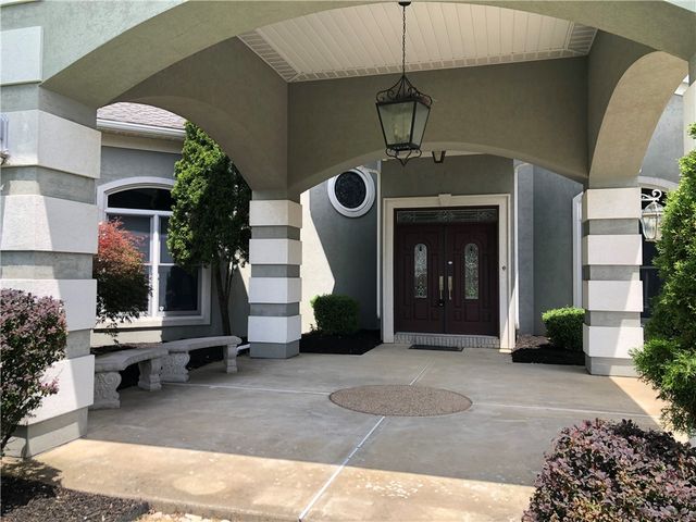 87 FARMVIEW DR, South Union Twp, PA 15401