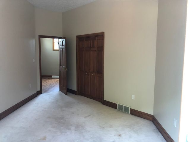 87 FARMVIEW DR, South Union Twp, PA 15401