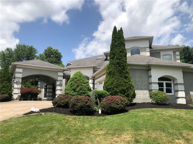 87 FARMVIEW DR, South Union Twp, PA 15401