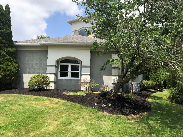 87 FARMVIEW DR, South Union Twp, PA 15401