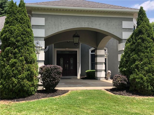 87 FARMVIEW DR, South Union Twp, PA 15401