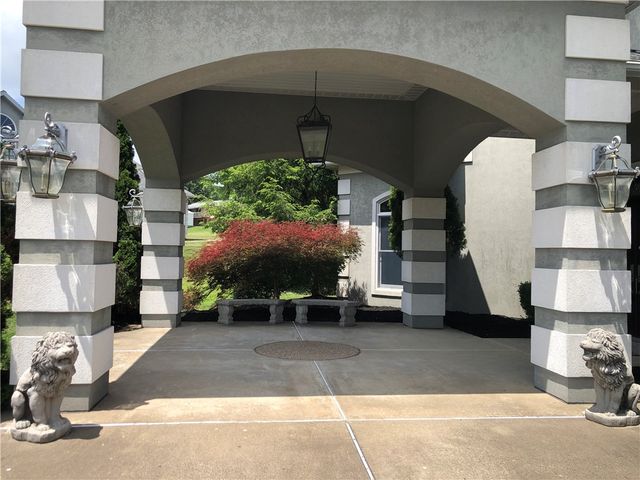 87 FARMVIEW DR, South Union Twp, PA 15401