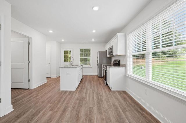 674 Saxon Avenue, Spartanburg, SC 29301
