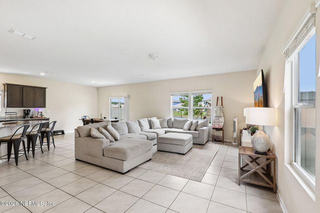 86237 MAINLINE Road, Yulee, FL 32097