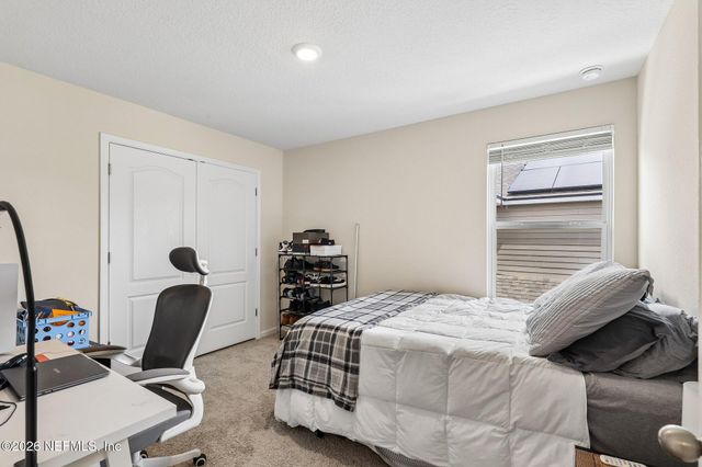 86237 MAINLINE Road, Yulee, FL 32097