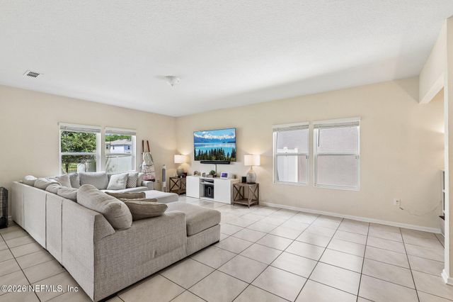 86237 MAINLINE Road, Yulee, FL 32097