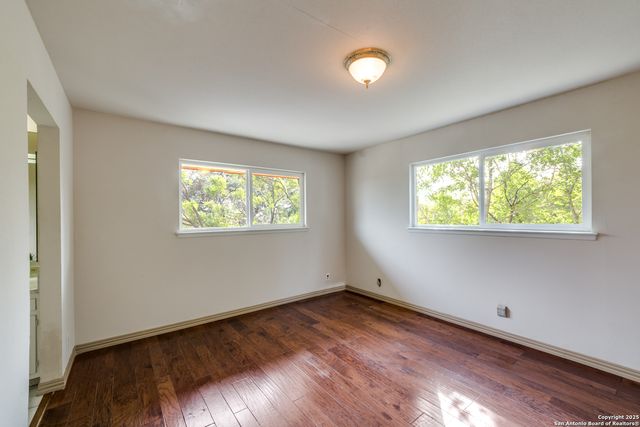 6410 Laurel Hill, San Antonio, TX 78229