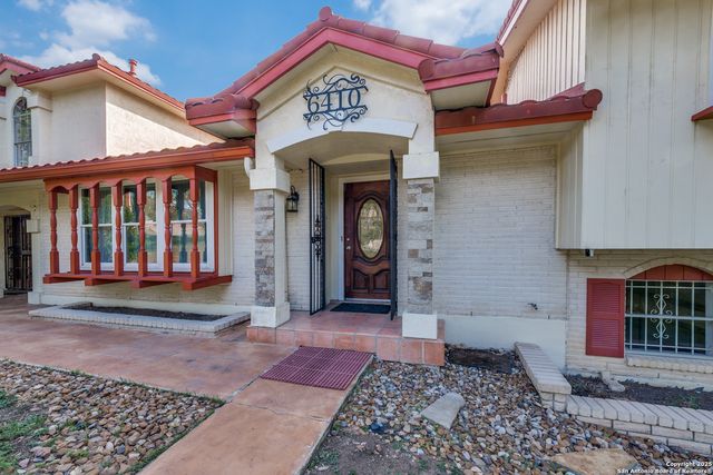 6410 Laurel Hill, San Antonio, TX 78229