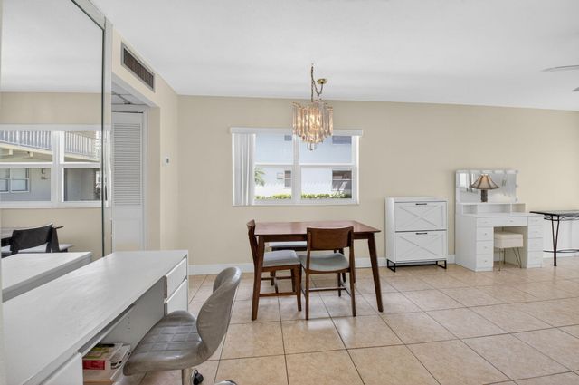 642 N Flanders N 642, Delray Beach, FL 33484