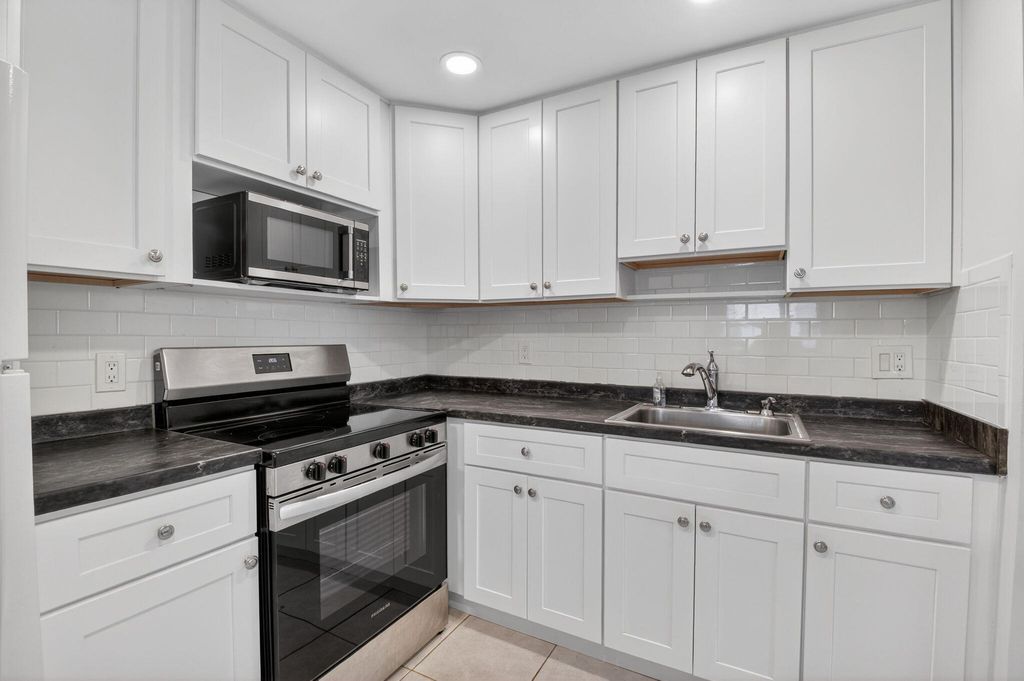 642 N Flanders N 642, Delray Beach, FL 33484