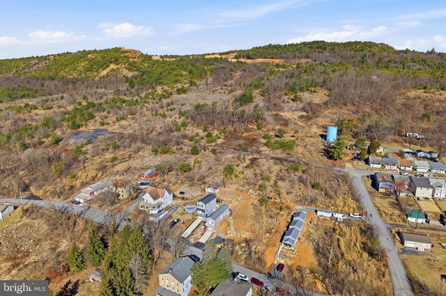 1021 PRINCETON AVE, Palmerton, PA 18071