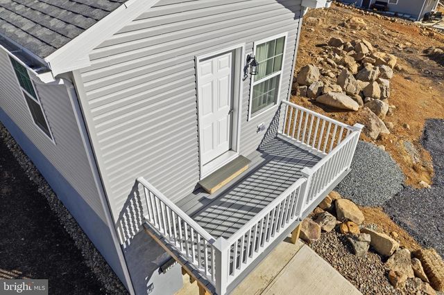 1021 PRINCETON AVE, Palmerton, PA 18071