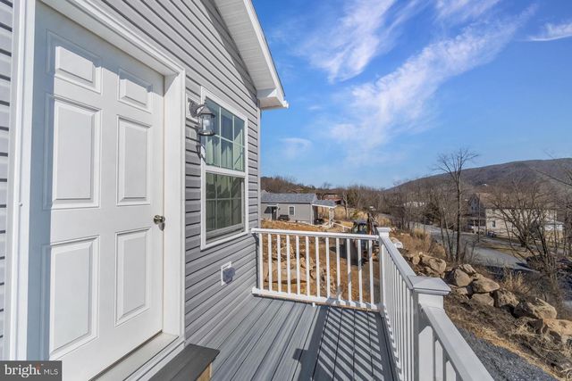 1021 PRINCETON AVE, Palmerton, PA 18071