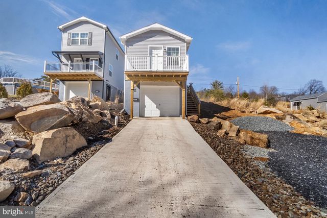 1021 PRINCETON AVE, Palmerton, PA 18071