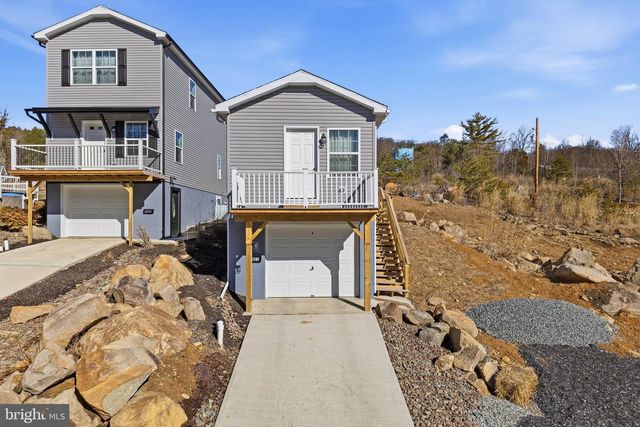 1021 PRINCETON AVE, Palmerton, PA 18071