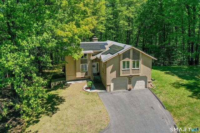 518 Wickham Road, Glastonbury, CT 06033