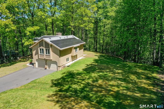 518 Wickham Road, Glastonbury, CT 06033