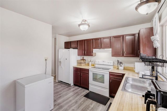 2530 Prescott Circle, Colorado Springs, CO 80916