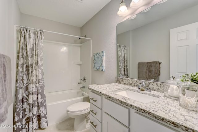 13726 GERONA Drive N, Jacksonville, FL 32224