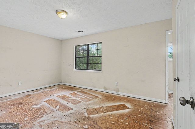 8326 Commanche Court, Jonesboro, GA 30236
