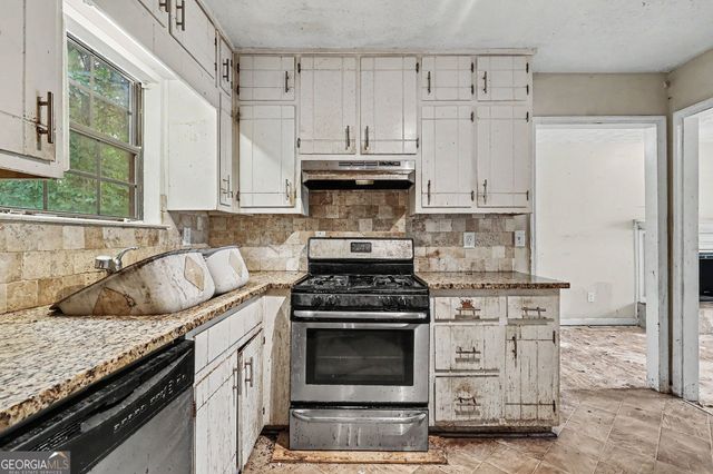 8326 Commanche Court, Jonesboro, GA 30236