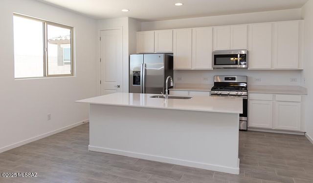 6081 E Campolina Trail, Tucson, AZ 85756