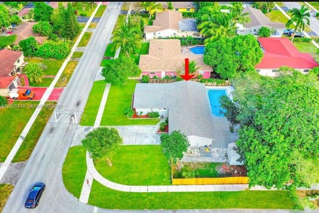6812 Rio Pinar 1, North Lauderdale, FL 33068