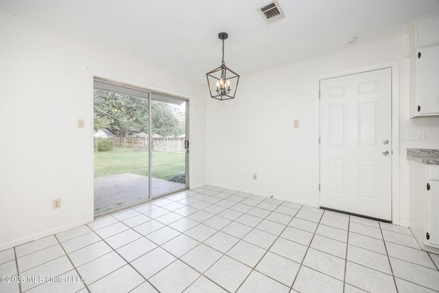 1213 King Henry Drive, Ocean Springs, MS 39564