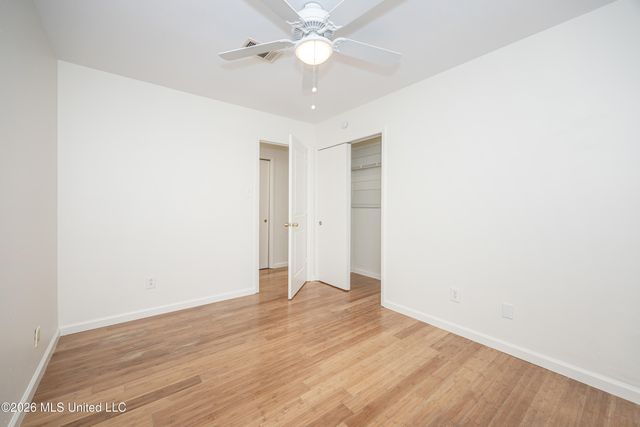 1213 King Henry Drive, Ocean Springs, MS 39564