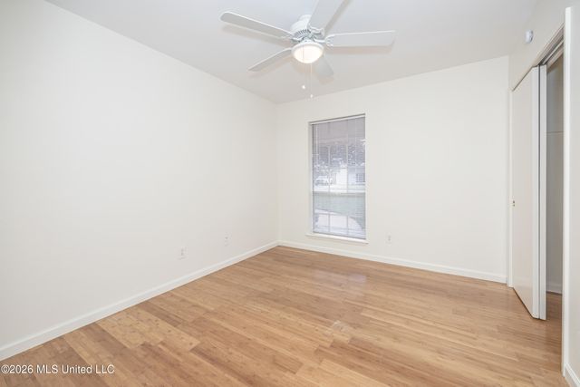 1213 King Henry Drive, Ocean Springs, MS 39564