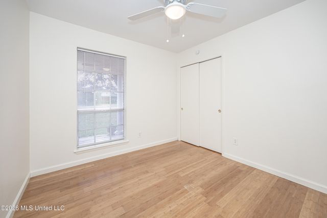 1213 King Henry Drive, Ocean Springs, MS 39564