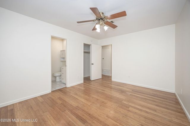 1213 King Henry Drive, Ocean Springs, MS 39564