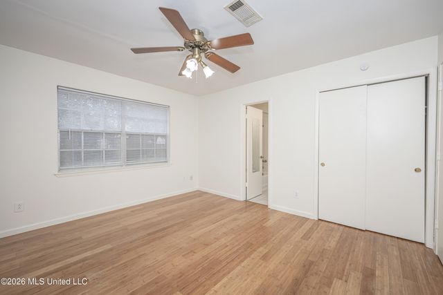 1213 King Henry Drive, Ocean Springs, MS 39564