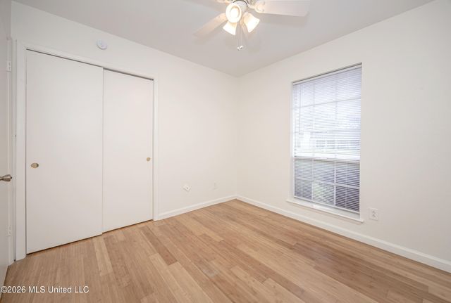 1213 King Henry Drive, Ocean Springs, MS 39564