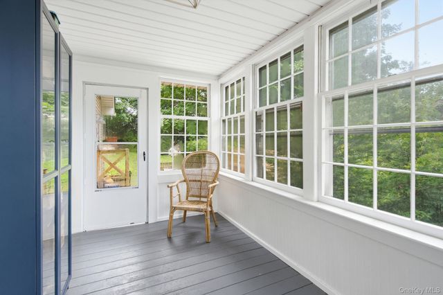 26 Fairmount Street, Huntington, NY 11743