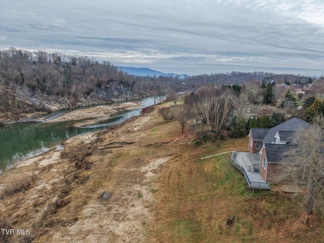 773 Waterstone Circle, Greeneville, TN 37745