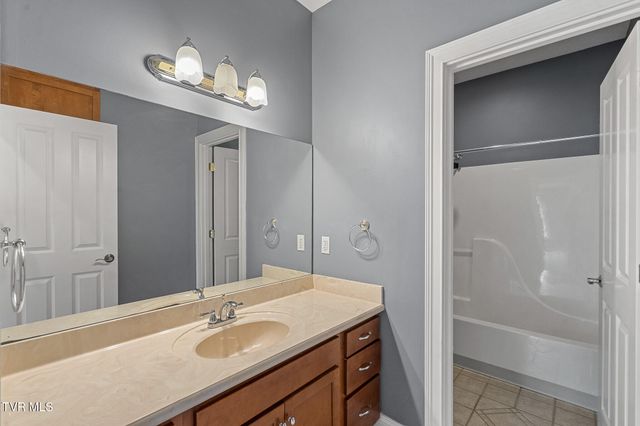 773 Waterstone Circle, Greeneville, TN 37745