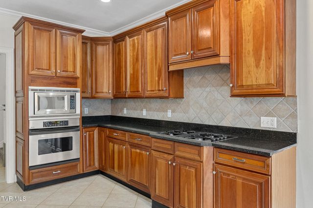 773 Waterstone Circle, Greeneville, TN 37745