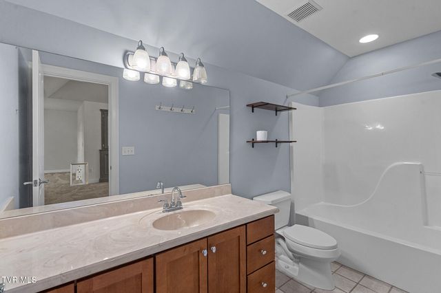 773 Waterstone Circle, Greeneville, TN 37745