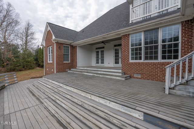773 Waterstone Circle, Greeneville, TN 37745