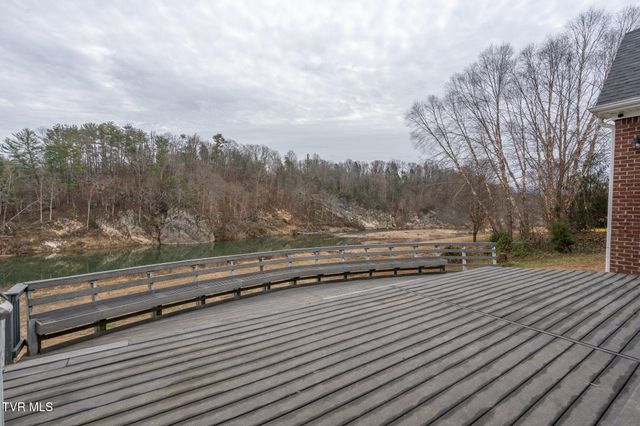 773 Waterstone Circle, Greeneville, TN 37745