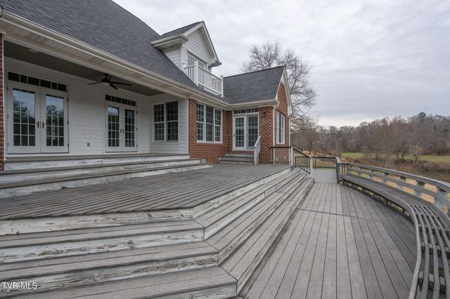 773 Waterstone Circle, Greeneville, TN 37745