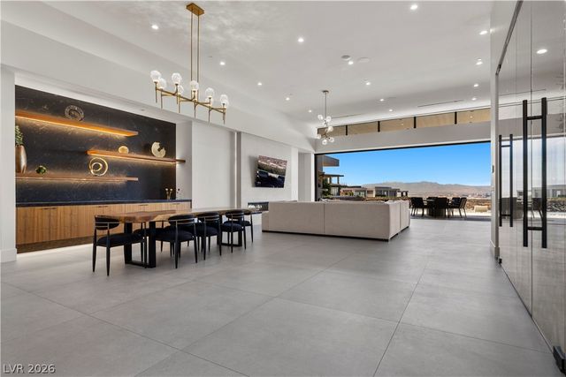 467 Cityview Ridge Drive, Henderson, NV 89012