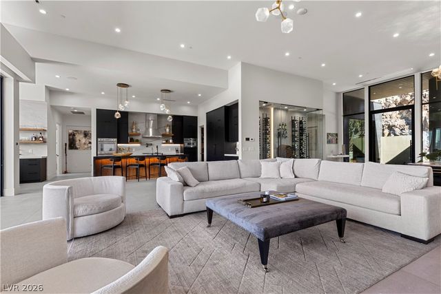 467 Cityview Ridge Drive, Henderson, NV 89012