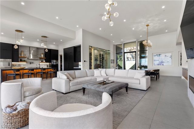 467 Cityview Ridge Drive, Henderson, NV 89012