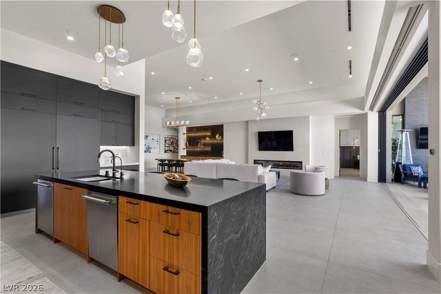 467 Cityview Ridge Drive, Henderson, NV 89012