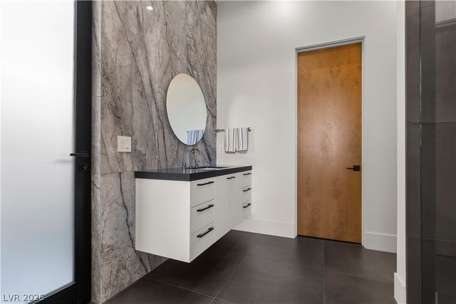 467 Cityview Ridge Drive, Henderson, NV 89012