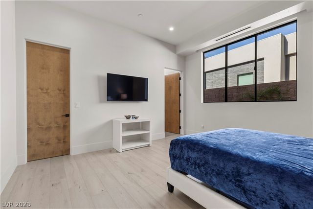 467 Cityview Ridge Drive, Henderson, NV 89012