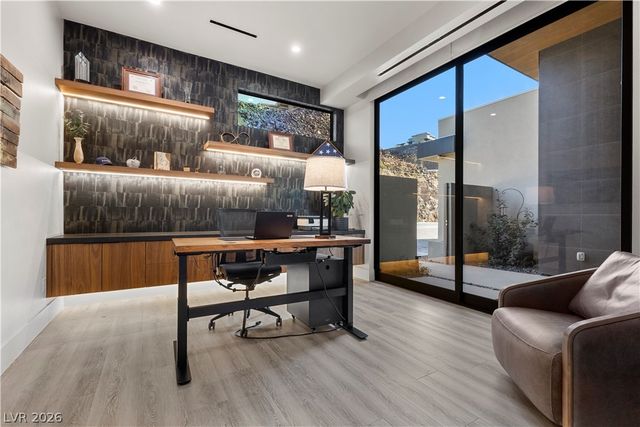 467 Cityview Ridge Drive, Henderson, NV 89012